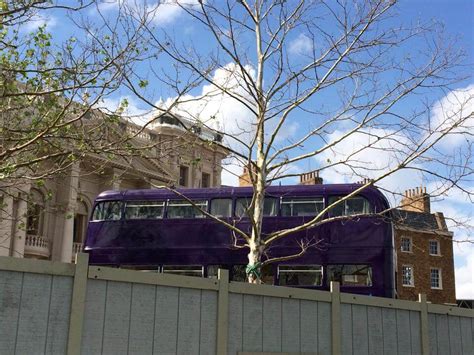 Photos Knight Bus Arrives At Diagon Alley As Universal Orlando Adds