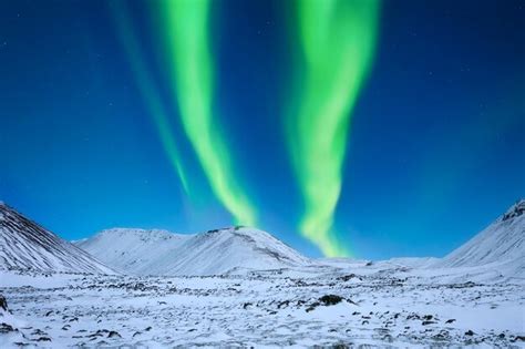 Aurore boréale Aurores boréales Îles Lofoten Norvège Paysage en hiver