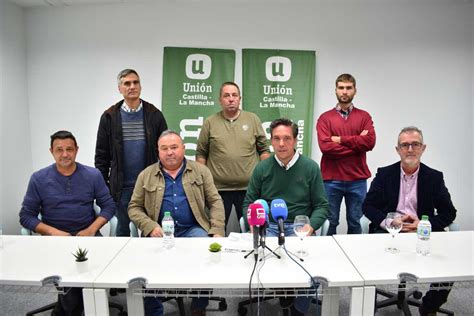 Ocho Plataformas De Agricultores Y Ganaderos De Clm Se Manifestar N En