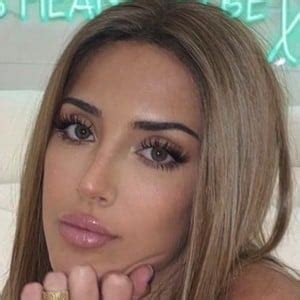 Sumner Stroh - Age, Family, Bio | Famous Birthdays