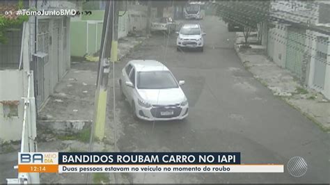 Motorista Por Aplicativo Tem Carro Roubado Em Bairro De Salvador