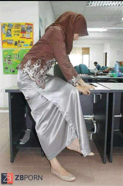 Malay Gorgeous Hijab ZB Porn