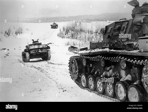 Deutsche Panzer III An Der Ostfront 1941 Stockfotografie Alamy