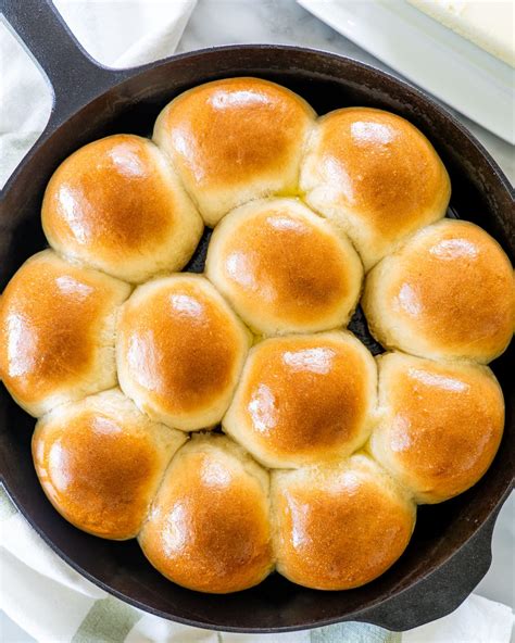 Quick Yeast Dinner Rolls Jo Cooks