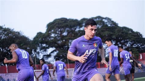 Foto Misi Sulit Persik Kediri Tembus 5 Besar BRi Liga 1 2023 24 Harus