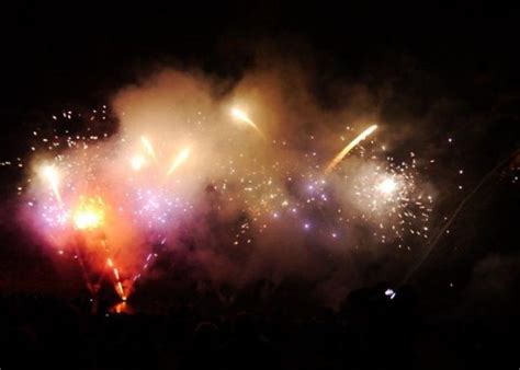 Aosta Vietati Botti E Fuochi D Artificio A Capodanno Aostasera