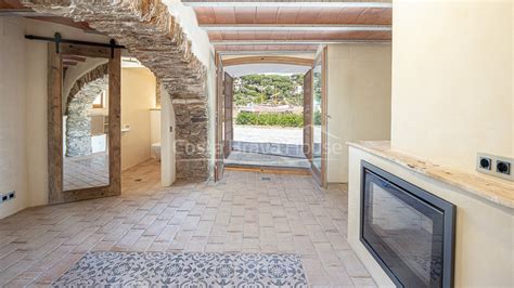 Renovated Beachfront House In Sa Riera Begur Costa Brava