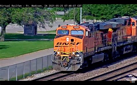 Solve BNSF In Fort Madison Iowa Jigsaw Puzzle Online With 126 Pieces