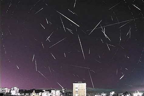 Chuva de meteoros poderá ser vista a olho nu nos próximos dias Jornal