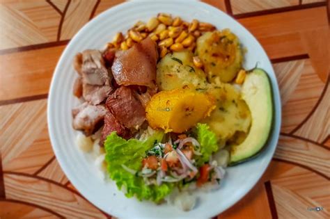 Platos Típicos De La Sierra Ecuador