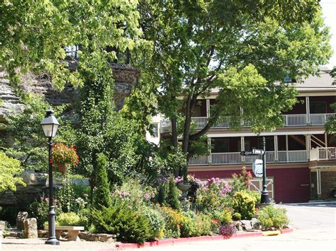 Eureka Springs Historic District Tram Tours 2025 All You Need To