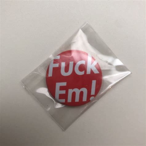 Yahoo オークション Supreme缶バッジ Fuck Em ピンバッジ ピン
