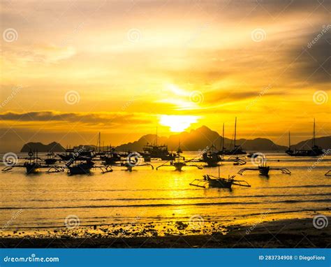 Sunset In Corong Corong Beach El Nido Palawan Stock Photo Image Of