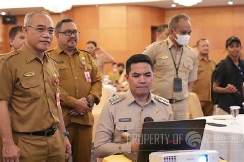 Dpmptsp Samarinda Luncurkan Aplikasi Sipelataran Untuk Maksimalkan