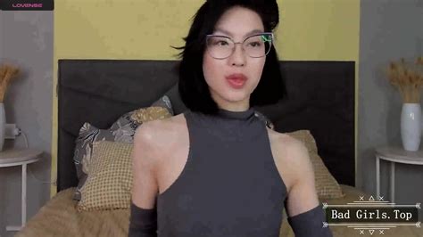 Hot Skinny Asian Babe Solo Webcam Tease