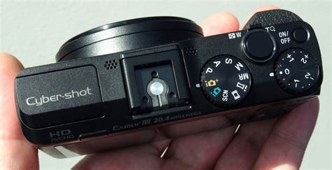 Sony Cyber-shot HX50 Hands-On Preview