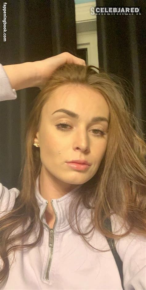 Logan Fabbro Nude OnlyFans Leaks Fappening FappeningBook