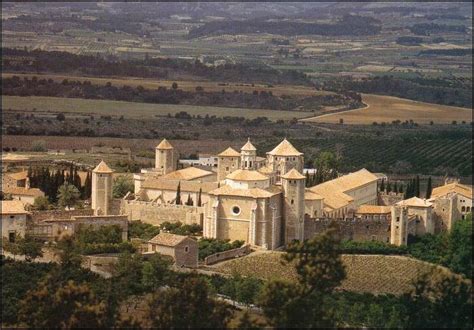 Monasterio De Santa Mar A De Poblet Tarragona Spain Heroes Of Adventure