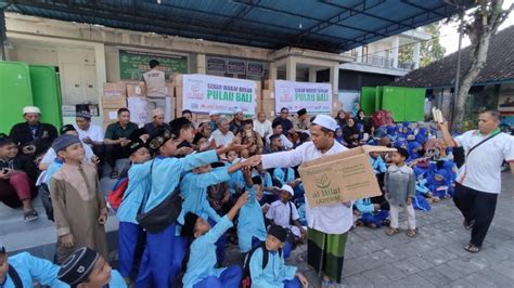 Menutup Perjalanan Sebar Wakaf Quran Pulau Bali Hari Keenam Di Bukit