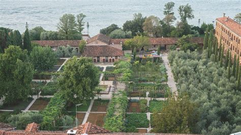 Adele Re Rebaudengo E Il Nuovo Giardino Di Venezia Un Angolo Di