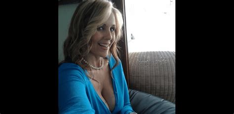 Pornhub Data Shows Increase In MILF Porn Searches On Mothers Day Metro US