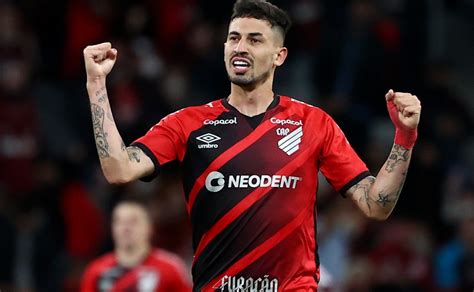 Pedro Henrique do Athletico Paranaense pode reforçar gigante