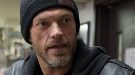 Edge Sends A Heartwarming Message To A Fan