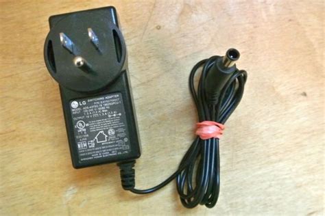 Genuine Lg Monitor Switching Ac Power Adapter Ads 40fsg 19 19v 32w For Sale Online Ebay