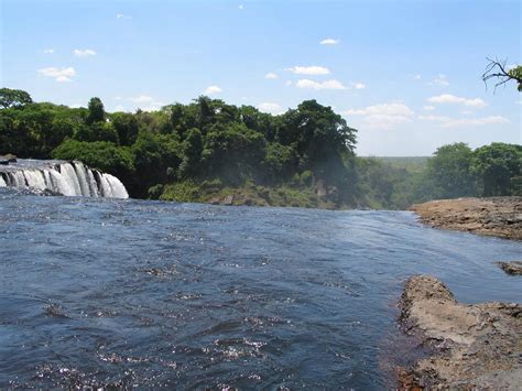 Lumangwe Falls