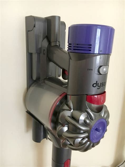 Review - Dyson V8 Absolute - The Life Of Spicers