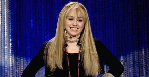 Miley Cyrus Dyes Her Hair Like Hannah Montana Glamour Uk