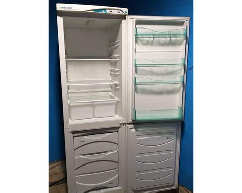 Купить POLAR CZN340-d319 Холодильник двухкамерный 2 компрессора 320L ...