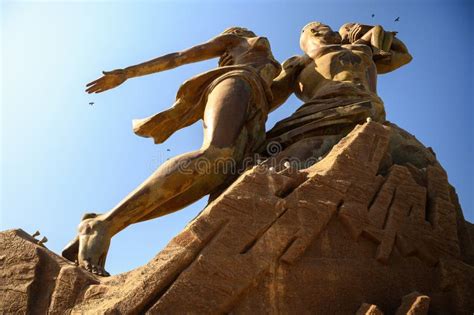 Estatua Llamada Monumento Del Renacimiento Africano Ubicado En Dakar