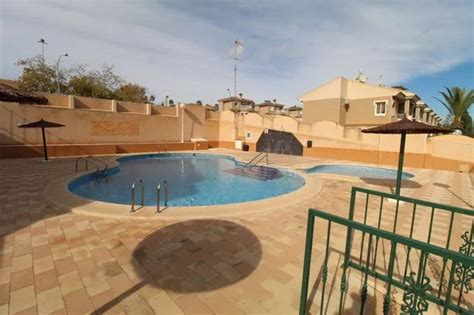 Cute house in Spain with pool and three bedrooms on the market for just ...