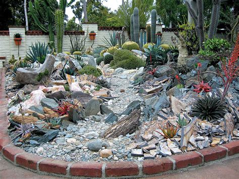 Quiet Corner:Stunning Rock Garden Design Ideas - Quiet Corner