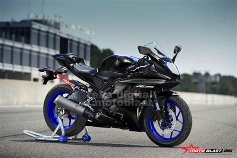 Yamaha YZF-R25M Expected Price, Specs, Images, Mileage, Colours