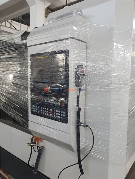 Satılık ikinci el Stoktan Favory VMC 1160 Sıfır Cnc Dik İşlem CNC Dik