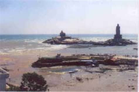 Recession of sea before tsunami hit at Kanyakumari boat house ...