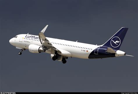 D AIWE Airbus A320 214 Lufthansa Stefan Mayer JetPhotos