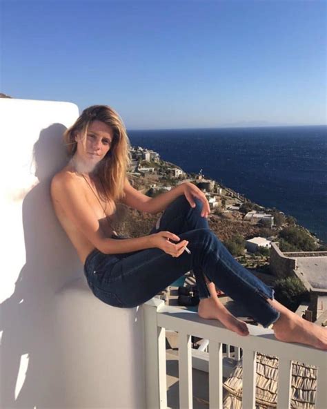 VIDEO Mischa Barton Sex Tape LEAKED Celebs Unmasked