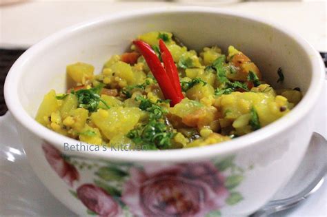 Bethica S Kitchen Flavours Lau Muger Dal Ghonto Bottle Gourd Curry