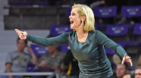 Baylor coach Kim Mulkey defends university amid scandal - Sports ...