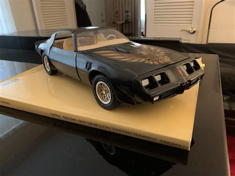 Pontiac Firebird Plastic Model Car Kit Scale