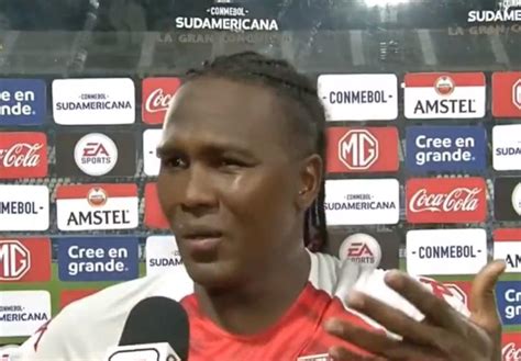 Un Futbolista Colombiano Denunci Insultos Racistas Y Xen Fobos Por