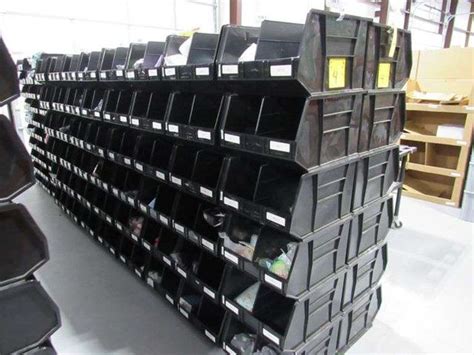 (108) PLASTIC ULINE BINS, SOME WITH DIVIDERS MDL S-12420 AND (32 ...