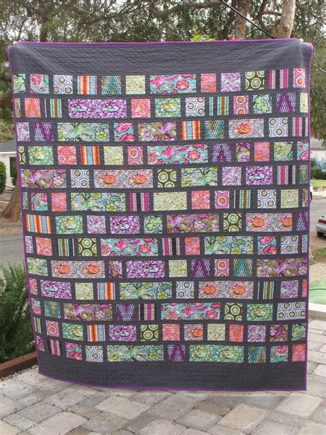 Tula Pink Has A Legion Of Fans I Am One Of Them This Quilt Is A