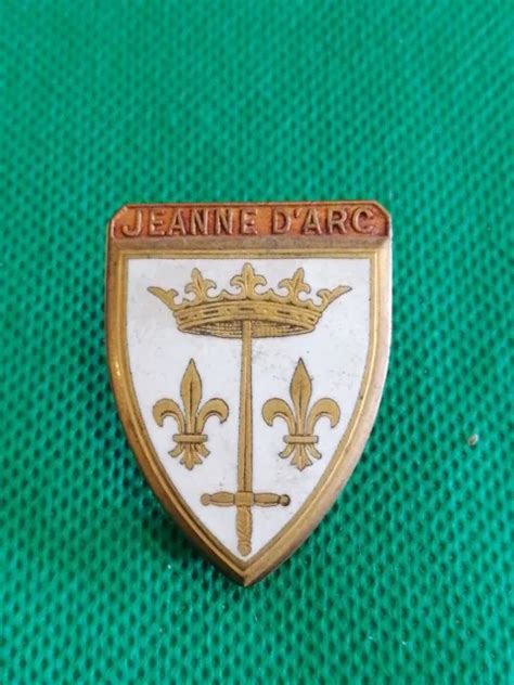 INSIGNE MILITAIRE Pucelle CROISSEUR JEANNE D ARC COURTOIS EUR 25 00