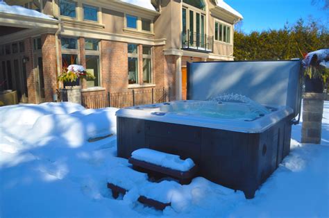 9 Ways To Reduce Your Hot Tub Energy Costs Brady S Pool Spa Care