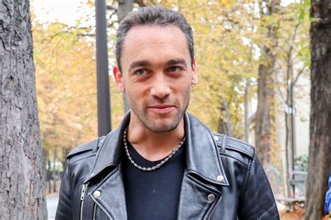 Jean Baptiste Gu Gan Le Sosie Vocal De Johnny Hallyday Est Il En