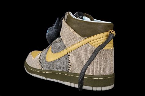 Nike Dunk High Coraline Project Blitz